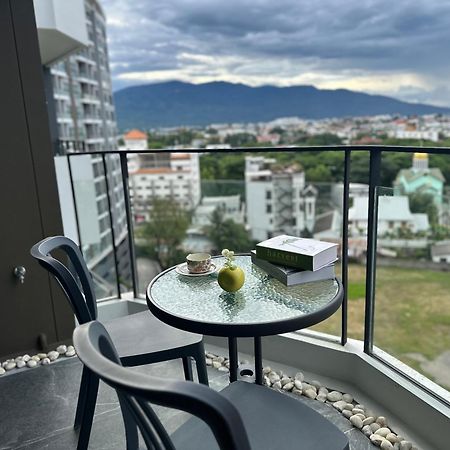 New & Cozy 2 Bedroom @ The Astra Sky River Chiang Mai Buitenkant foto